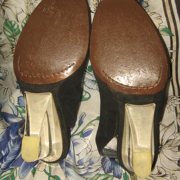 ❤️Amazing STUART WEITZMAN LUCITE Suede Wedge Peep Toe Slingback SHOES SZ 8 1/2 - Picture 5 of 5
